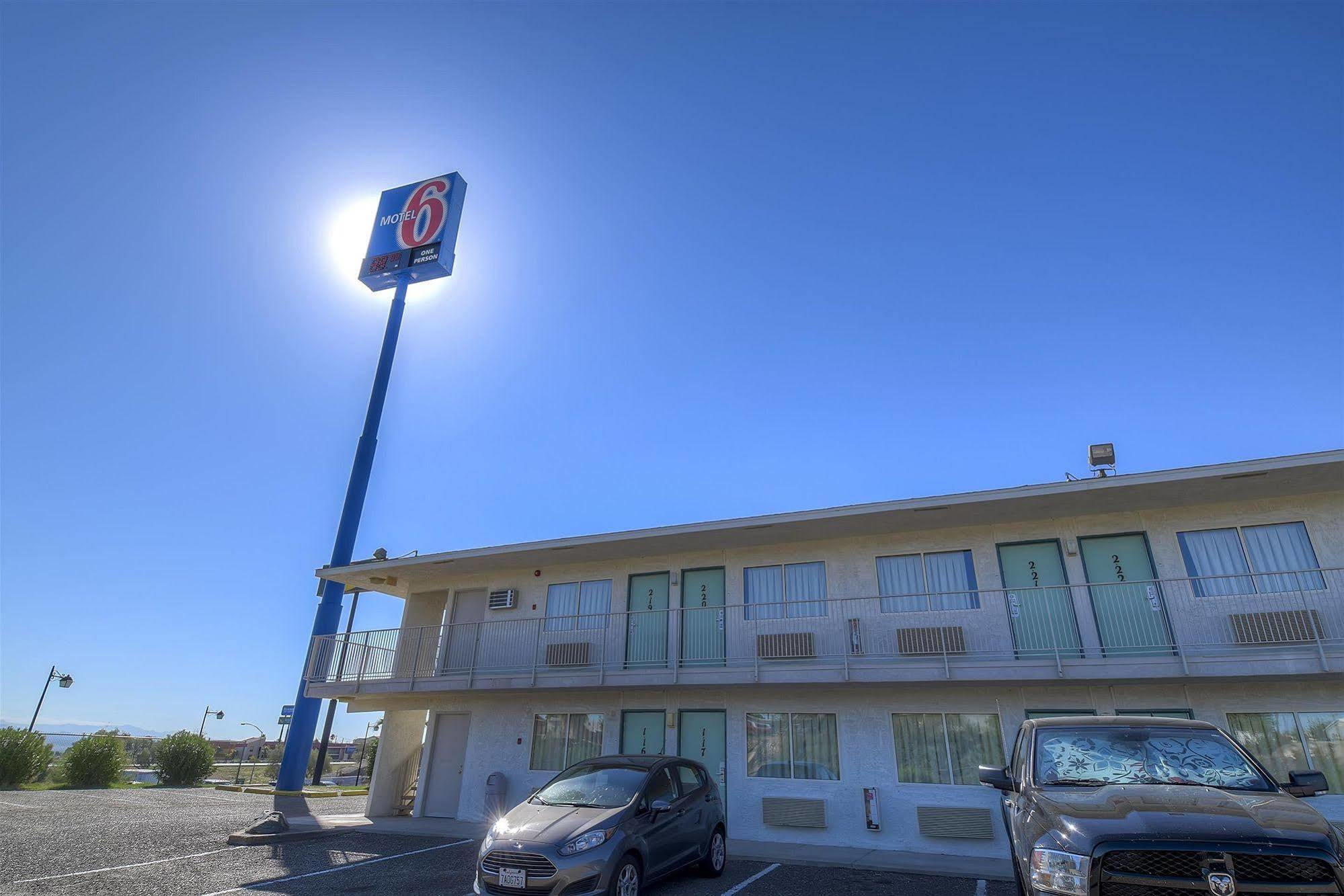 Motel 6-Needles, CA Exterior foto